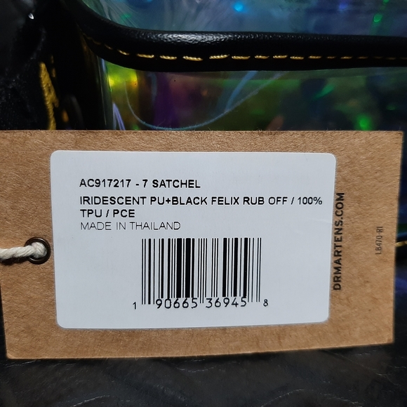 Dr. Martens Vegan Iridescent 7 Inch Crossbody Bag/satchel - Picture 10 of 12